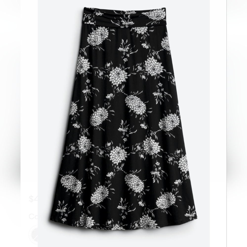 Loveappella Cameryn Brushes Knit Maxi Skirt